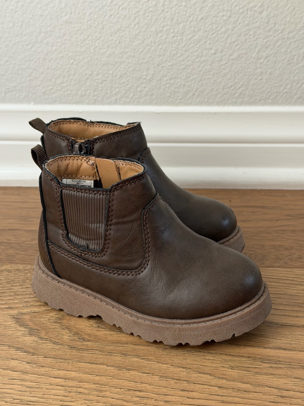 OshKosh B’Gosh Brown Boots: Toddler Size 7
